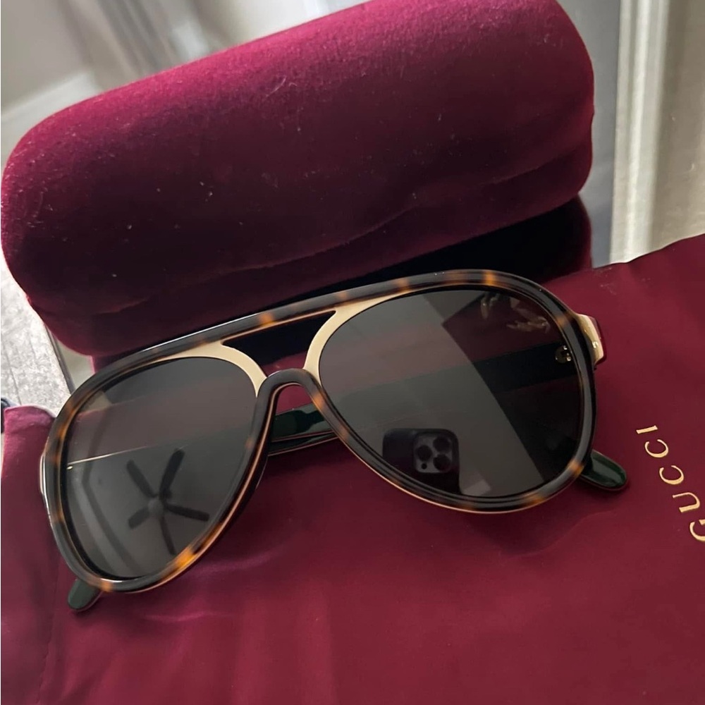 Gucci Brown Tortoise Aviator Sunglasses